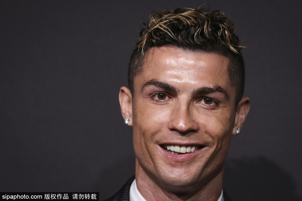 略占上风！桑托斯与米拉索近3次交手，2胜1负（桑托斯略占优势：近3战米拉索2胜1负）