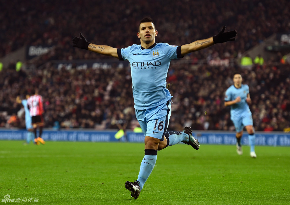 热议成都平神户：虽有遗憾但值得尊重，给中超挣脸没得黑（成都战平神户引热议：有憾仍可敬，为中超长脸无可指摘）