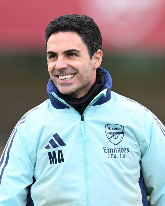 利物浦旧将博格：很享受在红军的时光，至今难忘01年夺得五冠（前利物浦球员博格：2001年五冠难忘，红军岁月令人回味）