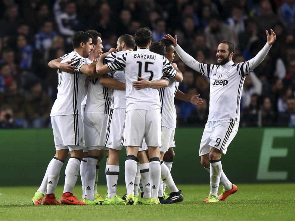 半场战报：乌迪内斯0-1热那亚，马利诺夫斯基点射