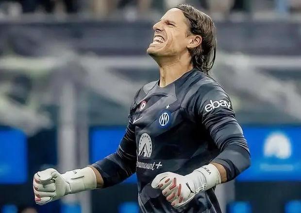 中超比赛亮点：上海申花绝杀广州队,