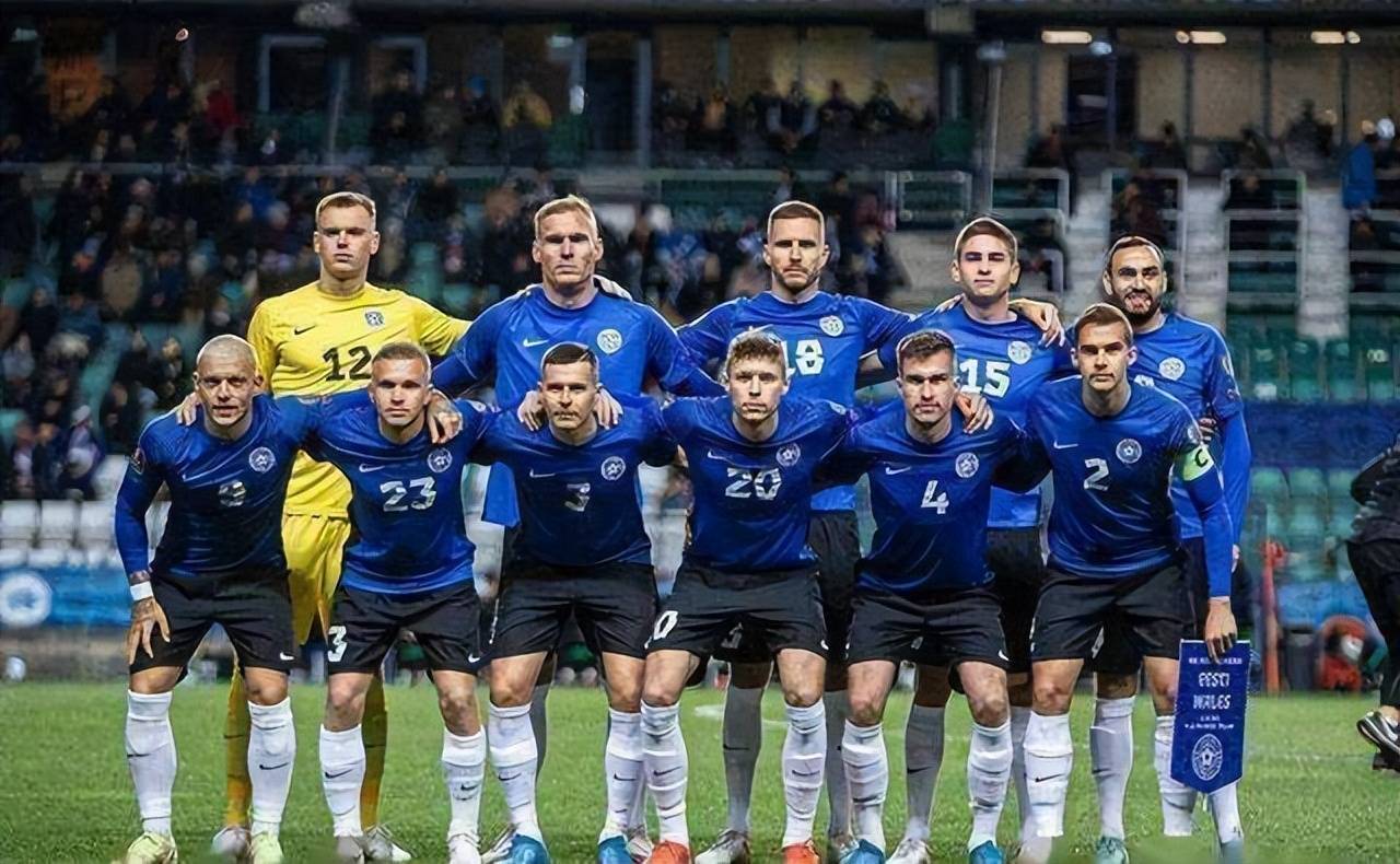 卢宁：不认为我拯救了阿隆索，球队新老交替需要适应很正常（卢宁：谈不上拯救阿隆索，球队新老交替的适应期很正常）