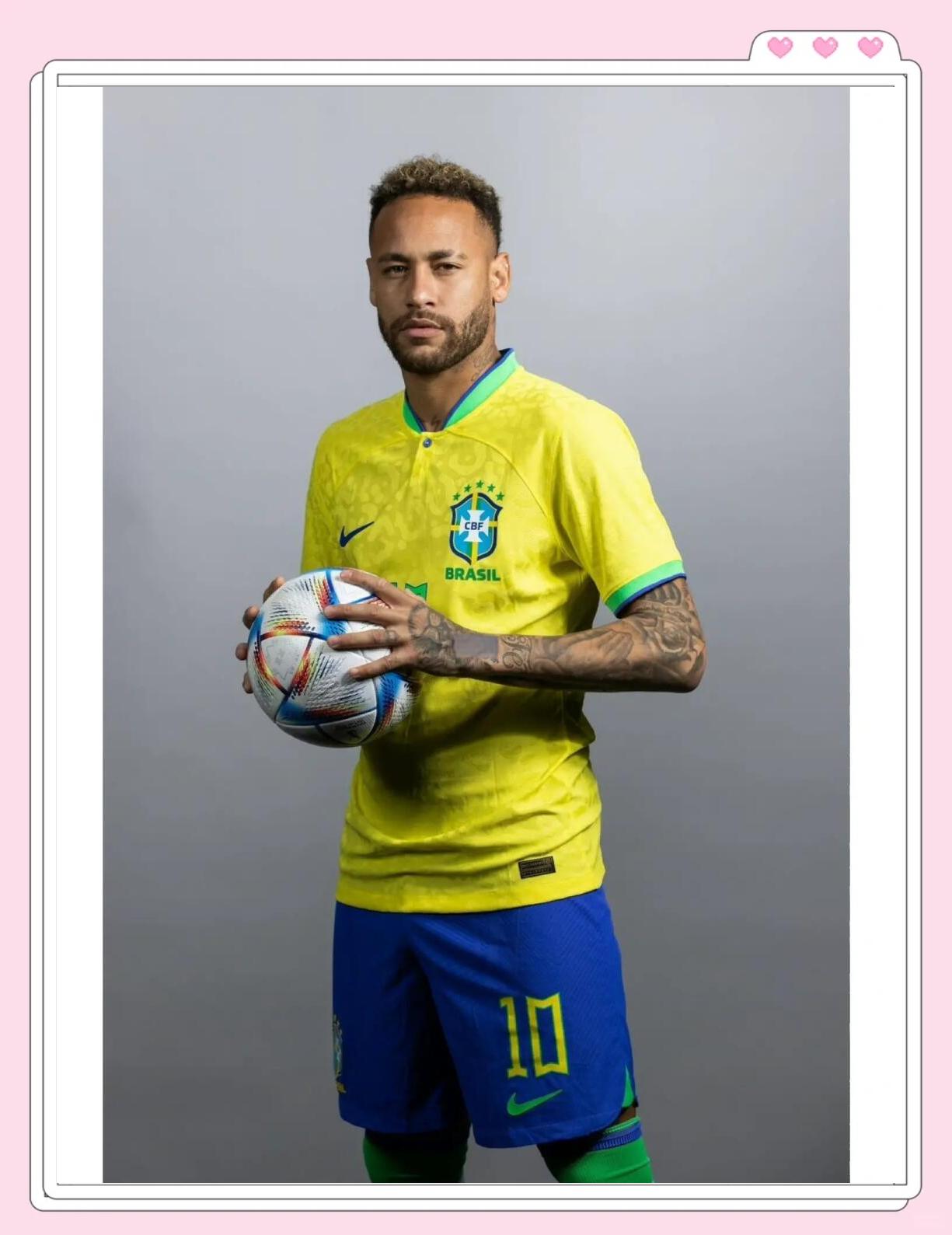 波兰主帅：要帮扎莱夫斯基找回状态；我觉得莱万还没决定未来