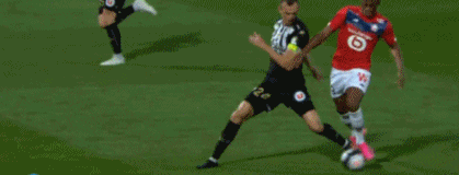 日职联半场：两队屡失良机，柏太阳神0-0名古屋鲸鱼