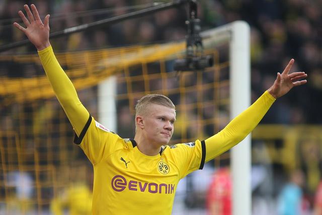 德甲战报：Y.迪奥曼德帽子戏法，RB莱比锡6-0狂胜法兰克福