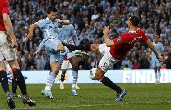 詹俊：此前四次这个节点排在英超榜首都无法如愿，希望这赛季如愿（詹俊：过去四次此时领跑英超都未能如愿，盼本赛季终圆梦）