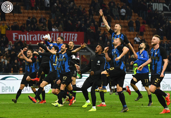 科隆vs柏林联合：卡明斯基、克劳斯首发，郑优营、容诺夫出战（科隆对阵柏林联合：卡明斯基、克劳斯进入首发，郑优营、容诺夫登场）