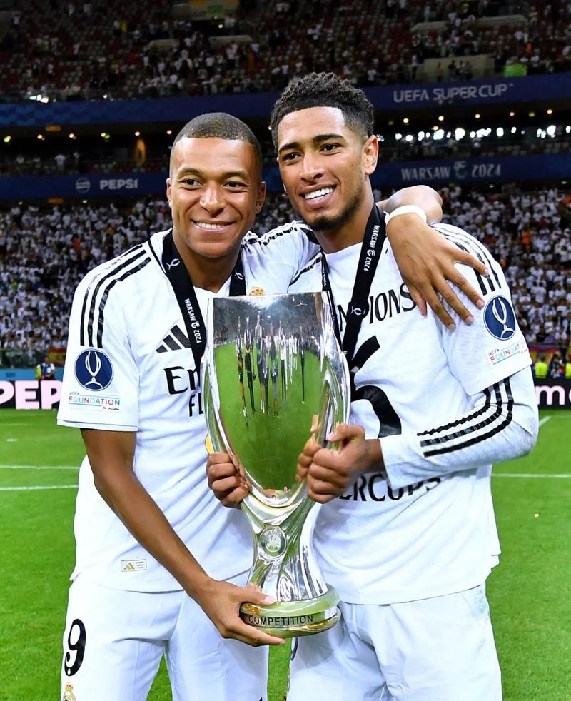 球报：阿根廷足协希望效仿C罗的案例让奥塔门迪的停赛缓期执行